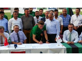 Denizlispor’da imza şov