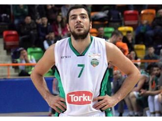 Banvit, Merthan Mutlu ile anlaştı