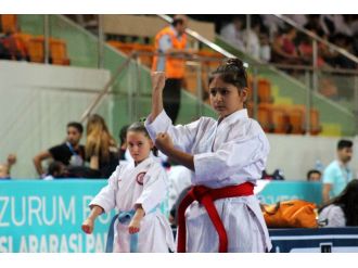 13. Uluslararası Palandöken Karate Turnuvası başladı