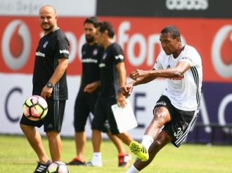 Beşiktaş’ta yeni sezon hazırlıkları sürüyor