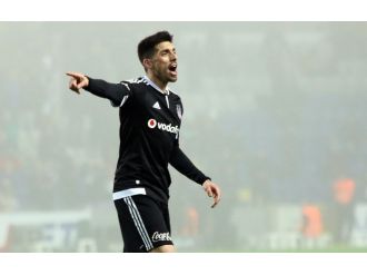 Beşiktaş Sosa’yı affettti