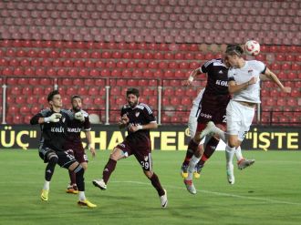 Manisaspor Elazığspor’u tek golle geçti