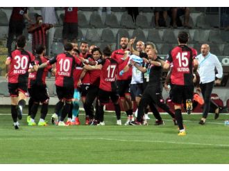 Gençlerbirliği Gaziantepspor’u 2-0’la geçti