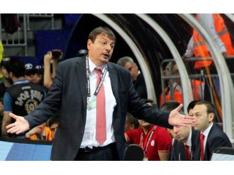 Ergin Ataman kafa karıştırdı