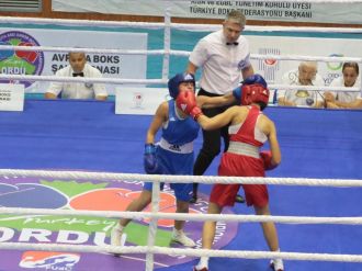 21 ülkeden 200 kadın boksör Ordu’da