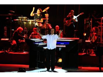 Yanni’den unutulmaz konser