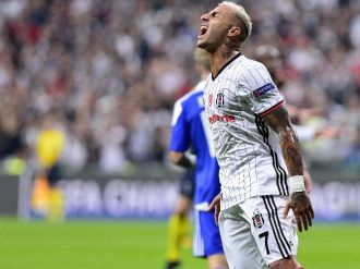 Beşiktaş ilk yarıyı üstün bitirdi