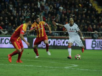 Beşiktaş 3 puanı tek golle aldı