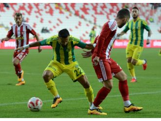 Sivasspor Şanlıurfaspor’u 2 golle geçti