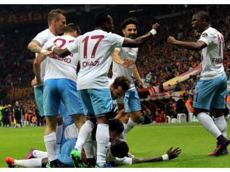 Trabzonspor Arena’dan galibiyetle çıktı