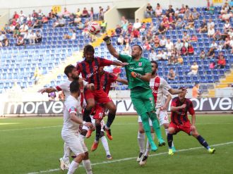 Mersin İdmanyurdu, evinde boyun eğdi