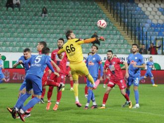 Çaykur Rizespor evinde kazandı