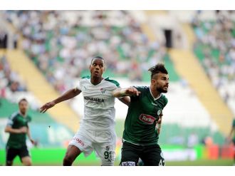 Bursaspor’da Konyaspor’a karşı 2 eksik