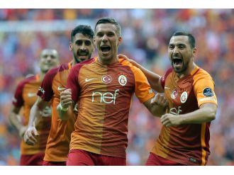 Galatasaray lider Başakşehir’e karşı