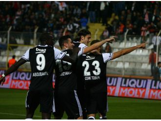 Kartal golcüleriyle uçtu!