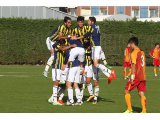 U21’de Fenerbahçe farka gitti