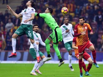 İlk yarıda 2 gol var