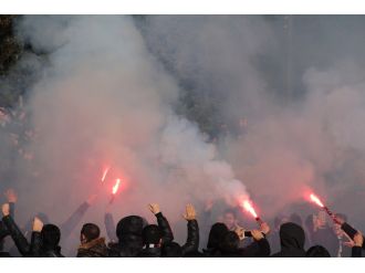 Beşiktaşlı taraftarlar Kadıköy’e hazır