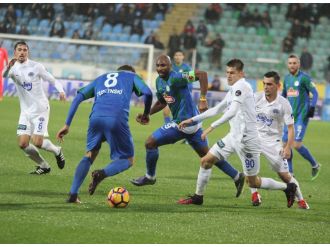 Kasımpaşa Rize deplasmanında 3 puanı kaptı