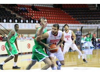 Gaziantep Basketbol, İsveç ekibi devirdi