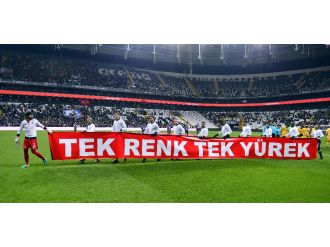 Karşılaşmanın ilk yarısında gol yok