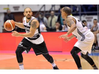 Beşiktaş, Partizan’a boyun eğdi