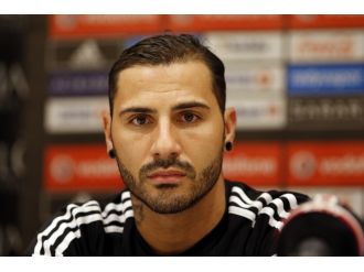 Quaresma’dan kafa karıştıran paylaşım