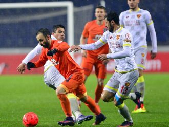 Başakşehir farklı kazandı: Tam 8 gol