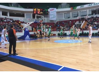 Galatasaray, Unics Kazan’a boyun eğdi