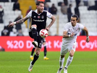 Beşiktaş ilk yarıyı önde kapattı