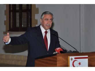 Mustafa Akıncı’dan taziye mesajı