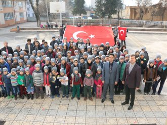 Pazarcık Belediye Başkanı Yakup Hamdi Bozdağ çocukları unutmadı