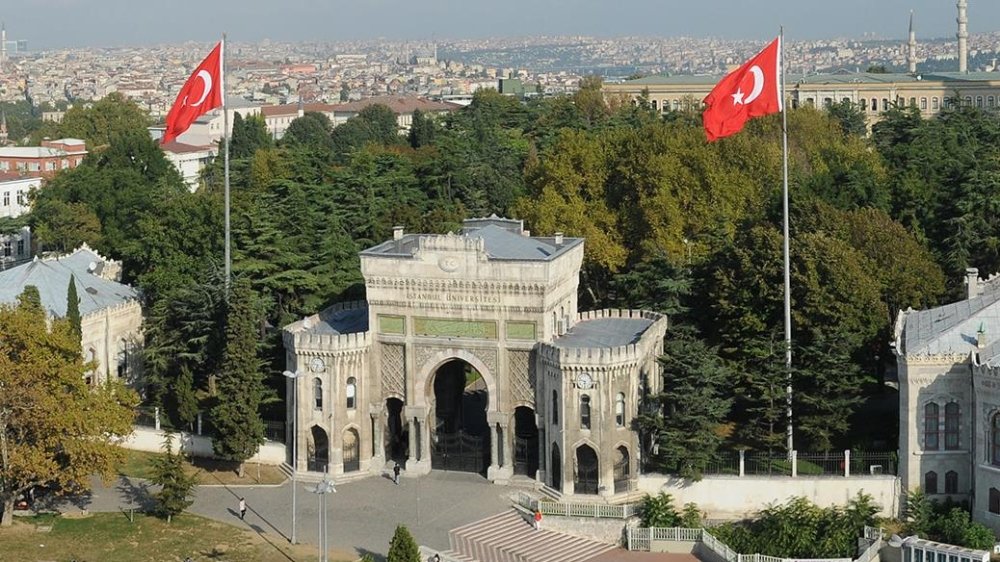 İstanbul Üniversitesinden sınav saatlerine kar düzenlemesi