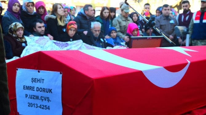 Fırat Kalkanı şehidi son yolculuğuna uğurlandı