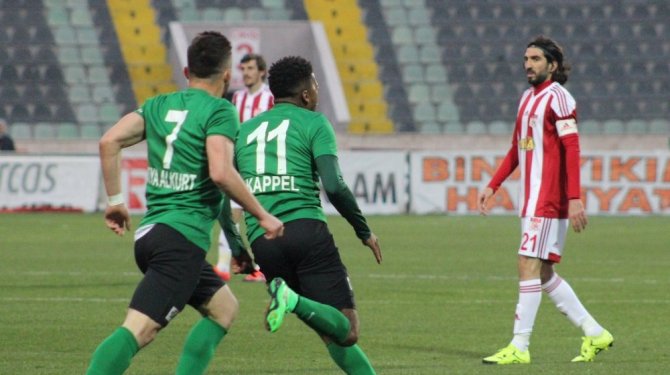 Denizlispor, Sivaspor’a yenildi