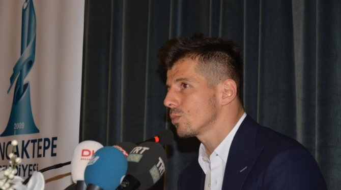 Emre Belözoğlu futbolu ne zaman bırakacak?