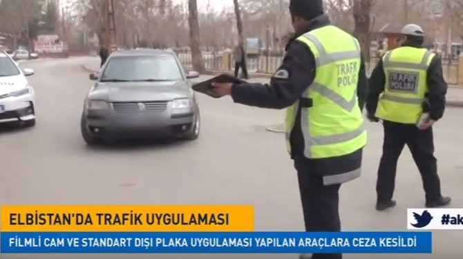 Polisten Filmli Cam Ve Standart Dışı Plaka Uygulaması