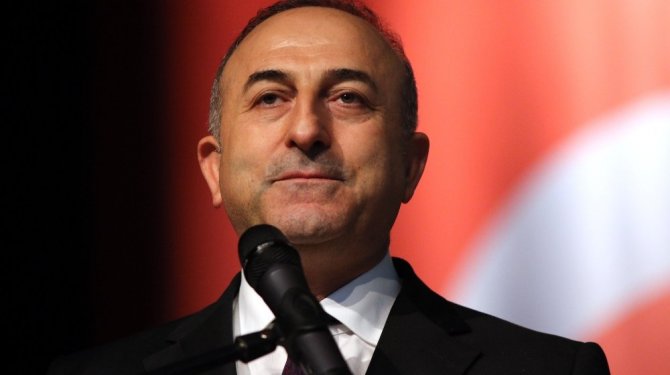 Almanlar şimdi de Çavuşoğlu için engel çıkarıyor