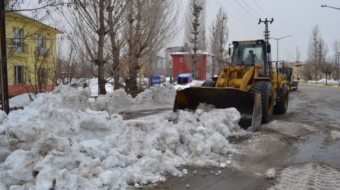 Mart Doğu’da aman vermiyor