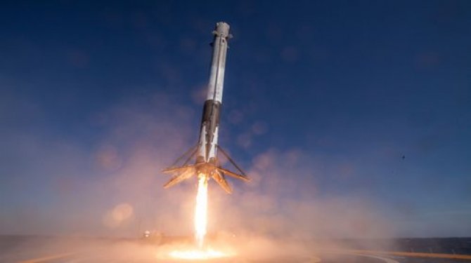 SpaceX bir ilke imza attı!