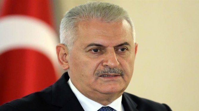 Başbakan Yıldırım, Pence ile ’füze saldırısını’ görüştü