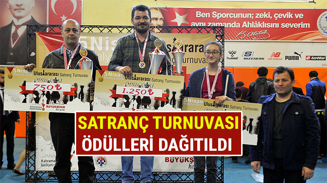 Satranç Turnuvası Ödülleri Dağıtıldı