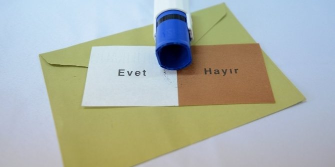 TÜRKİYE’DEKİ REFERANDUM SONUÇLARI MEŞRU