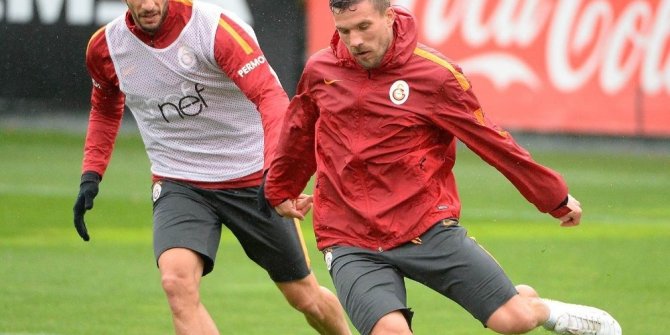 GALATASARAY’DA FENERBAHÇE MESAİSİ SÜRÜYOR