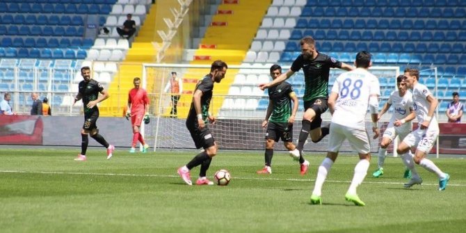 AKHİSAR BELEDİYESPOR’DA HEDEFLER YÜKSELDİ