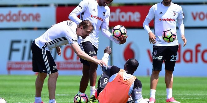 ABOUBAKAR ARKADAŞLARINI GÜLDÜRDÜ