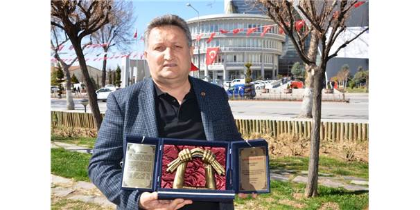 HAMİT  ÖZPOLAT'A ULUSLARARASI ÖDÜL