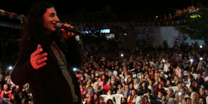 MURAT KEKİLLİ’DEN UNUTULMAZ KONSER