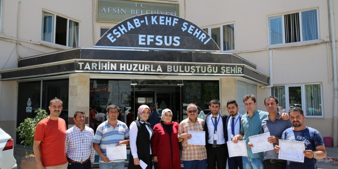 TÜRKİYEDE İLK AÇILAN KURS İLK MEZUNLARINI VERDİ