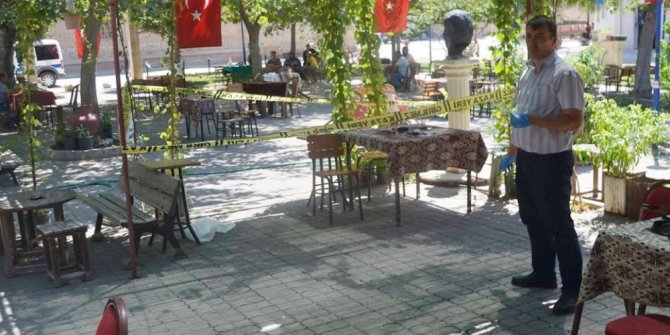 ÇAY BAHÇESİNDE CİNAYET